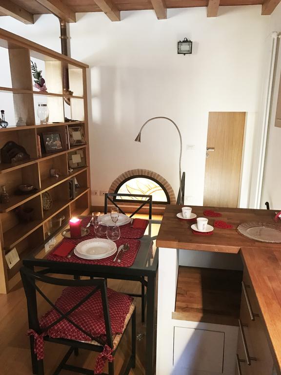 Apartment Polveriera Colosseum Roma Exterior foto